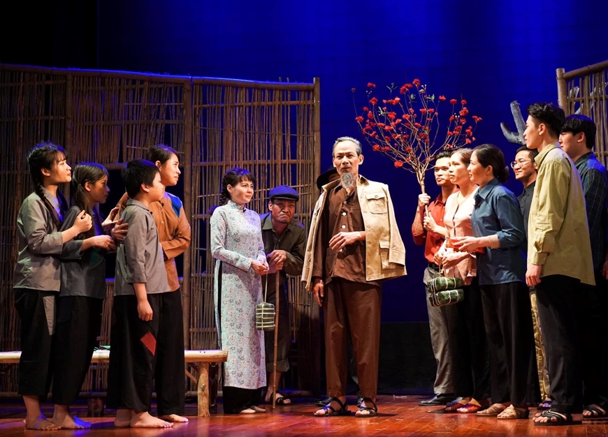 Theatrical works honour Uncle Ho to mark his birthday